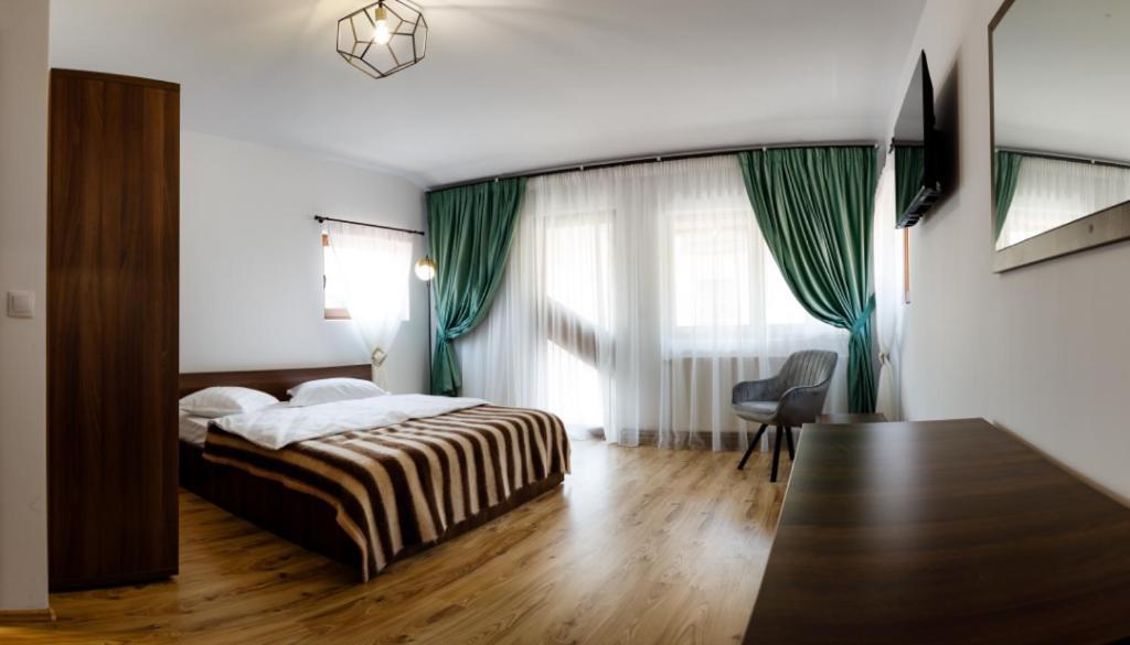 La Coltul Castelului Bran Boutique Hotel Bagian luar foto